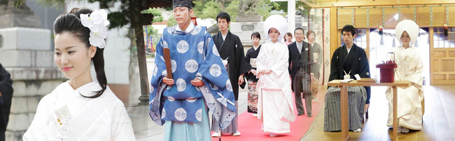 写真:白無垢の花嫁・宮司が先導する行列・神前結婚式